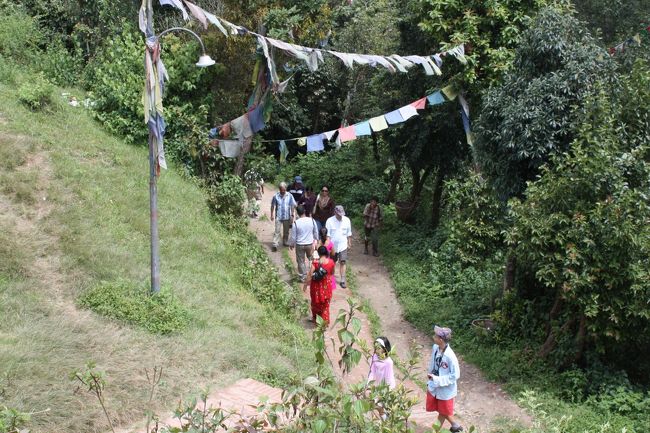 一応現地の人も結構いました