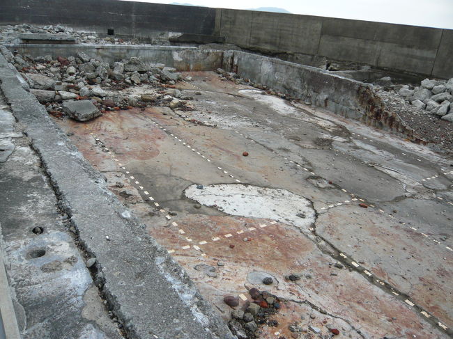 プールの跡。