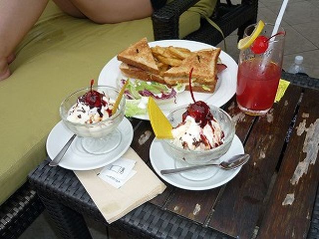 何ーーにもしないでプルサイドで・・・<br />これがしたかったんやゎー