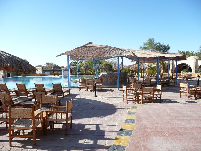 まさしくリゾートです！！<br /><br />あんまり宿泊客がいないのか、人気が少ないです。<br /><br />ホテルのおみやげ屋で、マグネット購入。<br />値段は、１つ１＄。