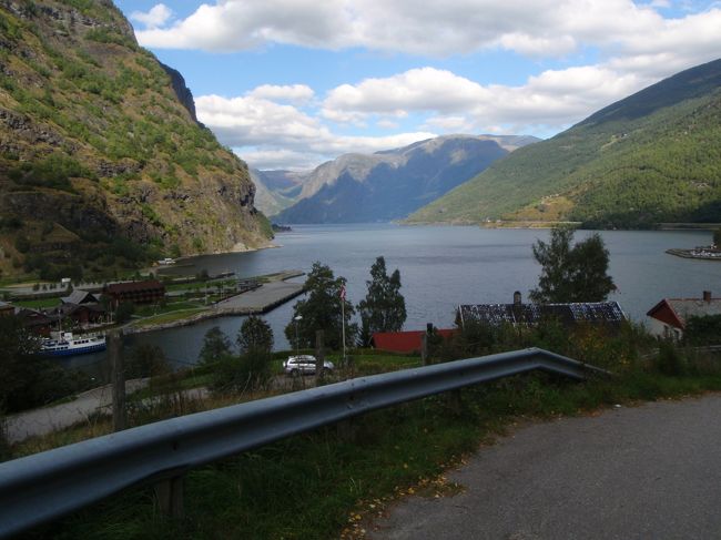 次に乗る列車までかなり時間があるので、観光案内所でお散歩マップをもらい、30分のコースをのんびり歩いてみました。