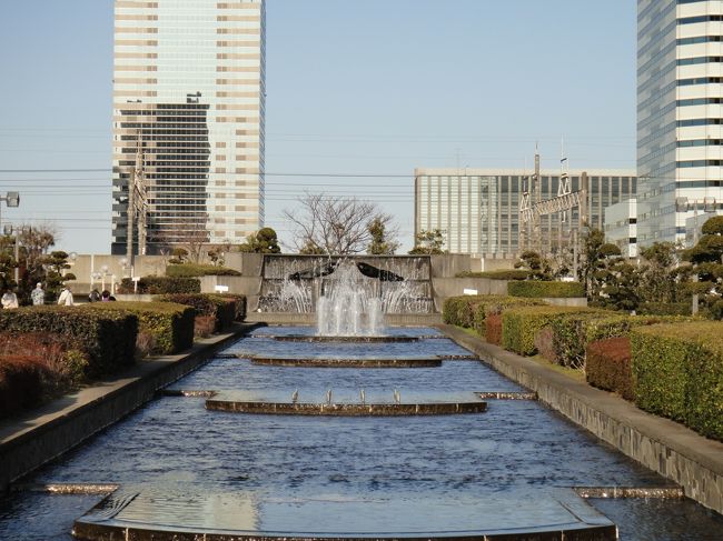 キャンピングカーショウも見終わり、海浜幕張周辺を散策…。