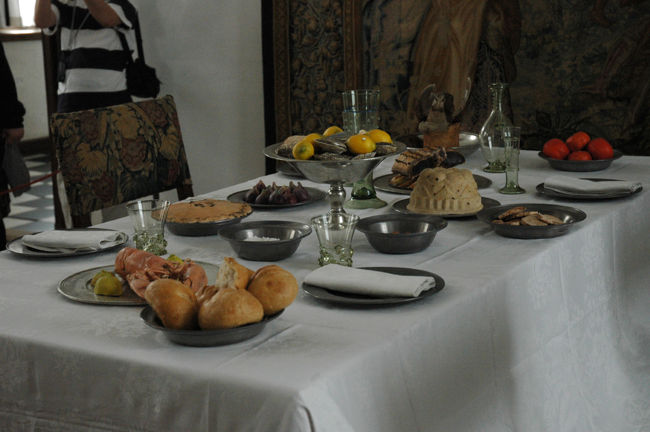 食卓が再現されていました