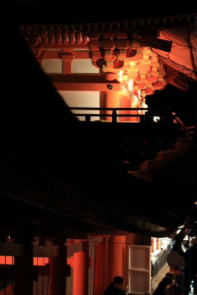 春日大社万燈籠<br /><br />本宮南門<br />