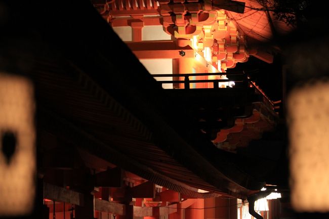 春日大社万燈籠<br /><br />本宮南門<br />