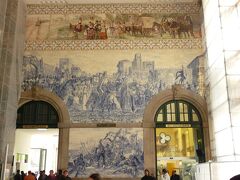 サン・ベント駅の見事なアズレージョ がお出迎え！！