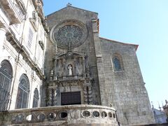 サン・フランシスコ教会　ポルトカードで割引です。1245年に建築が始まり、1410年に完成。