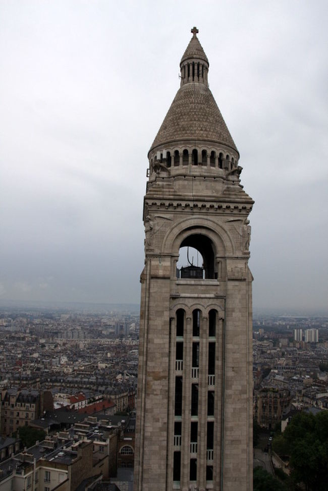 遠方は霞んでしまいよく見えません