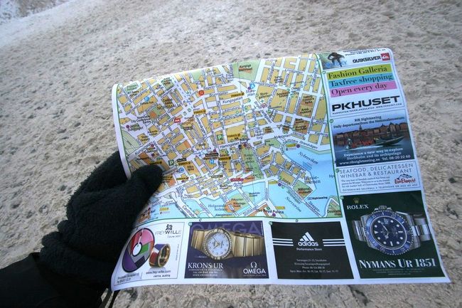 地図で確認してガムラ・スタンから市庁舎に向かいますが、北欧旅行に来て気が付いたことがこういった地図を立ち止まって見ていると老若男女問わず、”何かお手伝いしましょうか？”とか何処に行きたいのですか？と声をかけてくれます。理屈抜きに親切な方が多いですね。