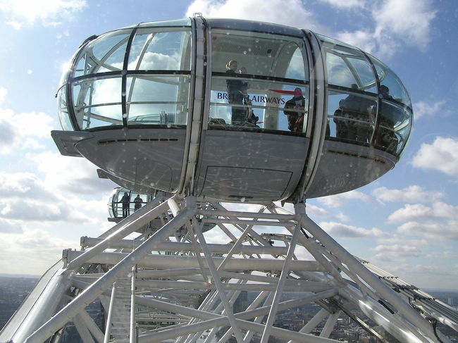 ロンドンアイ思ったより大きくてびっくりした。