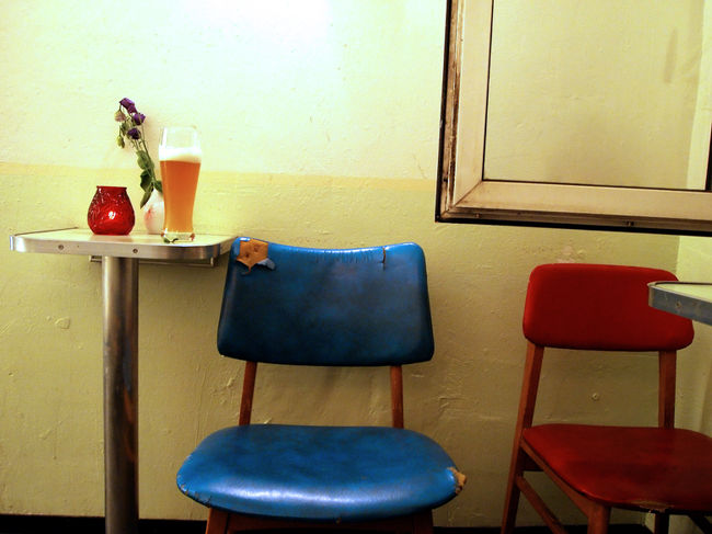 アイスクリームカフェ。意外にもビールの販売があったのでアイスクリームとビール。想像どおりのおなかの感じになりました。