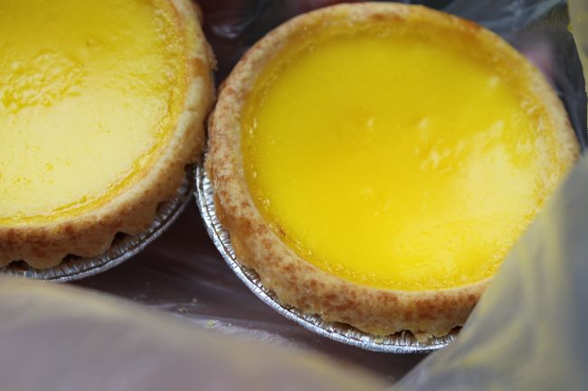 セントラルで買っといたエッグタルトです。<br />２個で１００円ちょっとだったような<br />安くて旨い（´ω｀）つ○