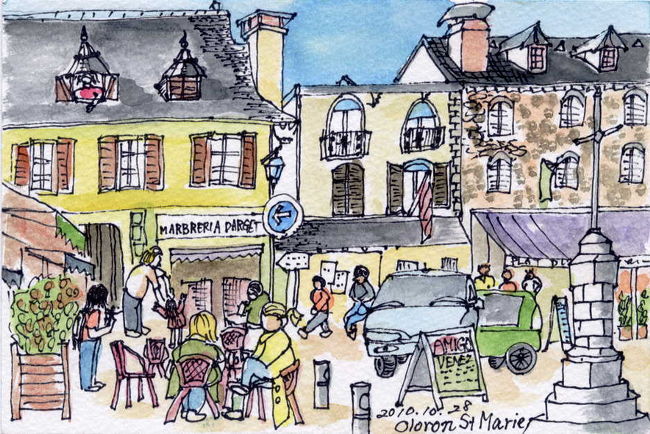 アンドラ国で一泊。25日、起きたら大雪。びっくり<br />アンドラは、燃料も宿代も最安。<br />雪のピレネーを越えスペインの風景。途中の日陰では−2度C<br />スペインの方が燃料が安い。物価も安い。カフェはどこも1ユーロ。<br />スペイン語の方が、多少でも聞いて話せるので楽。フランス語はついに駄目だった。<br /><br />フランスに戻り、Oloron St Marieの街中で。<br />