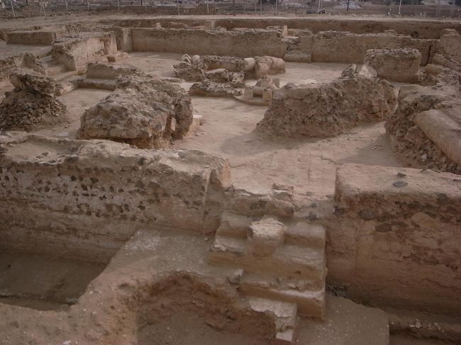 教会跡のすぐ横に管理人さんが住んでいた。<br />