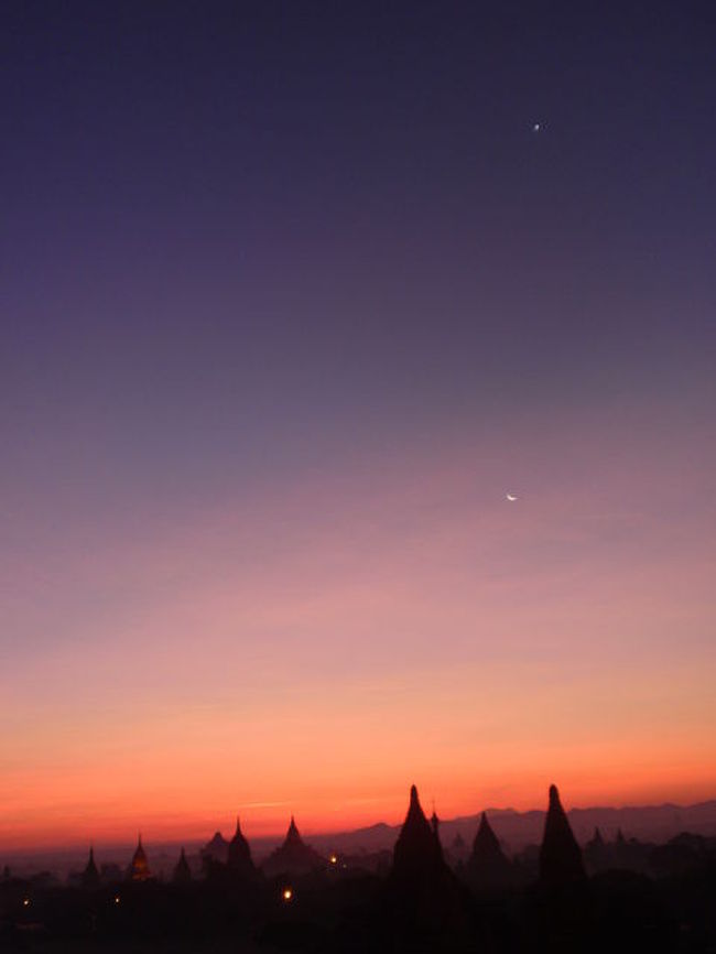 紺から紫、朱色へのコントラストが綺麗すぎる！！