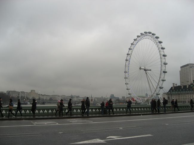 ツアー解散後、ビッグ･ベンとロンドン・アイを見に来ました。