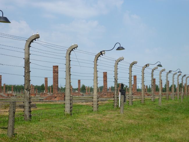 ビルケナウ強制収容所