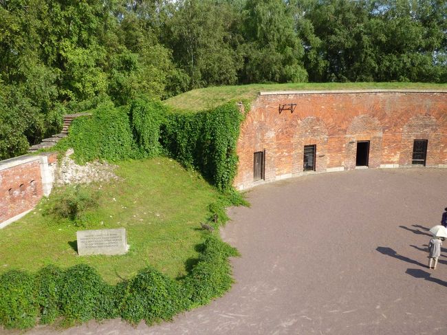 ザモシチ　ロトンダ