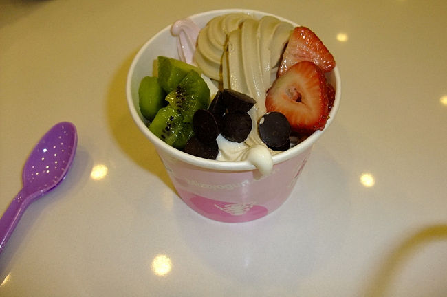 ２８日　１７：１０<br /><br /><br />欲張り夫婦の傑作作品<br /><br />まぁ、入れ過ぎて何の味か分からない(^_^.)