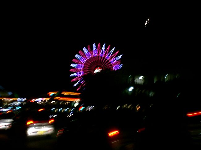 「ムーンオーシャン宜野湾ホテル＆レジデンス」ホテルの食事にイマイチ興味がわかなかったので、帰路は代行タクシーをお願いすることにして、北谷にある「トニーローマ北谷美浜店」に行きました。<br /><br />店内の半分は外国の方でした。