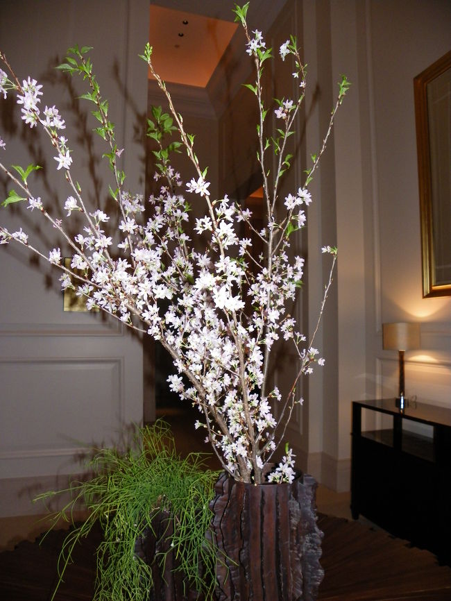 1Fには生花も飾られていました。