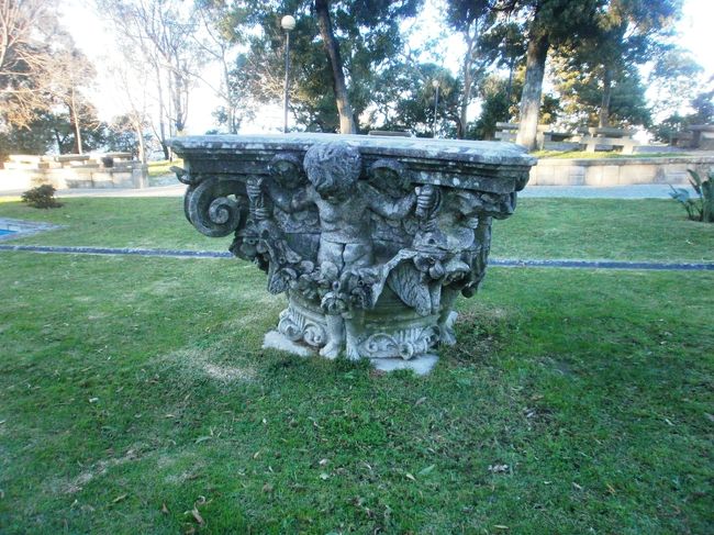 サンタ　ルジア教会の後ろの広場