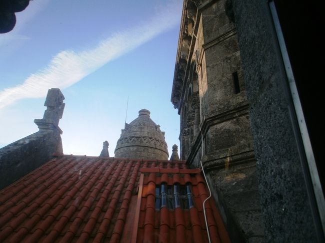 エレベータを降りた場所から撮影。