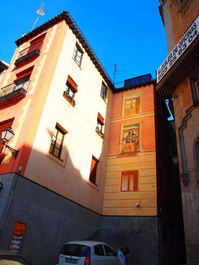 よく見ると壁にぺイントがされていました＾＾