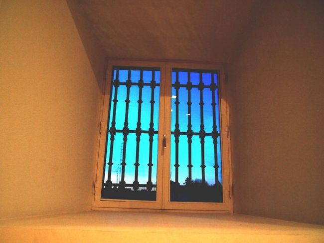 戻ってきてソフィア王妃センターへ。夕暮れ時です