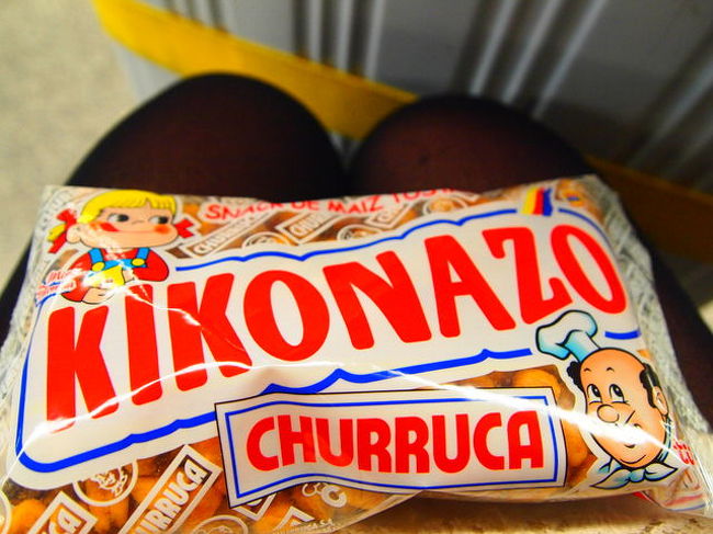 マドリッド駅で買ったお菓子。<br />なぜかペコちゃんが・・・＾＾