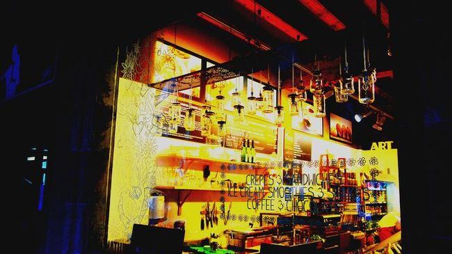 夕暮れ時にみつけたかわいいおみせ