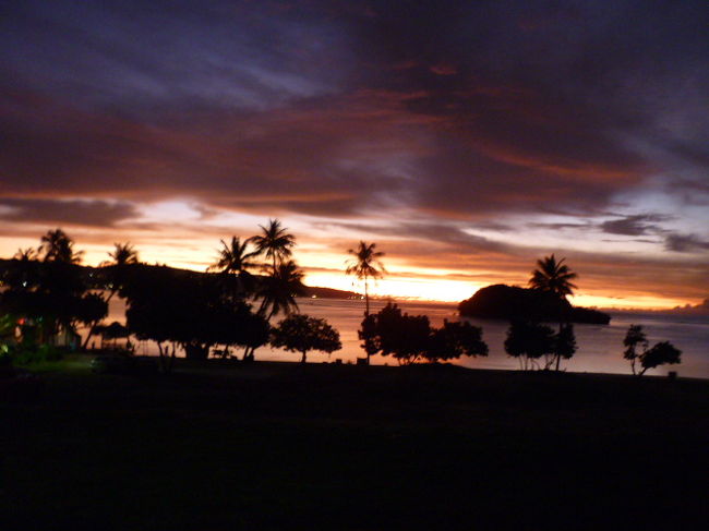 サンセットにまにあわず。。。<br />でも色がみなことないなんともいえない色