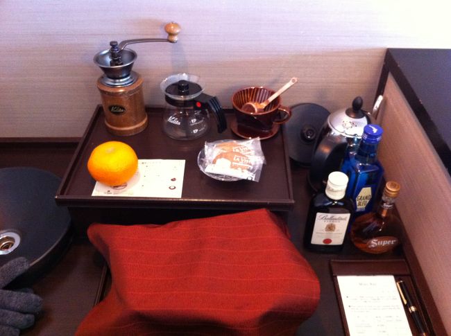 挽き立てコーヒーも飲めます（たしか2人前ぐらいまでは無料。）