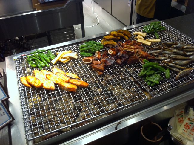 でもお風呂に加えて、なんといっても圧巻は朝食でしょう!!!<br /><br />まずは焼き物。<br /><br />