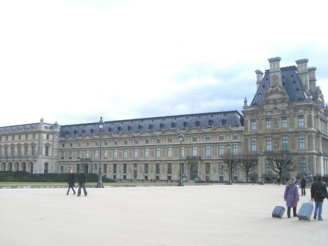 反対側の方から。