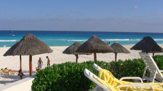 カンクン到着♪<br /><br /><br />憧れのカリビアンブルー！