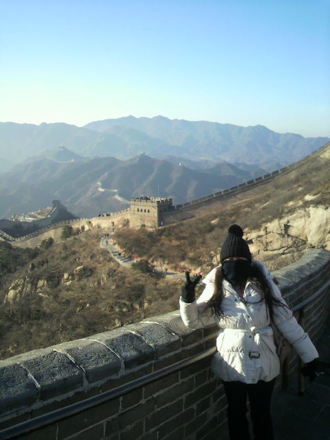 ５枚くらい服着たけど、寒すぎる。<br />指先が痛い。。。<br /><br />顔も痛い。<br />そして息が凍ります。<br /><br /><br />寒い日はマイナス１５度とか＾＾