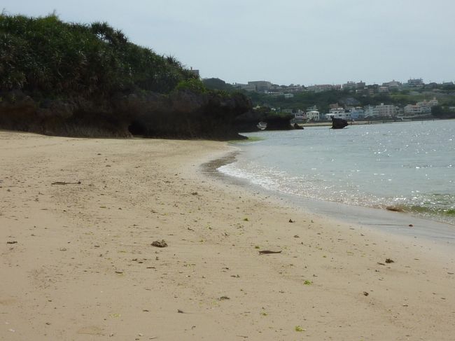 午後はここでお昼寝<br />だ〜れも居ない海です。。。