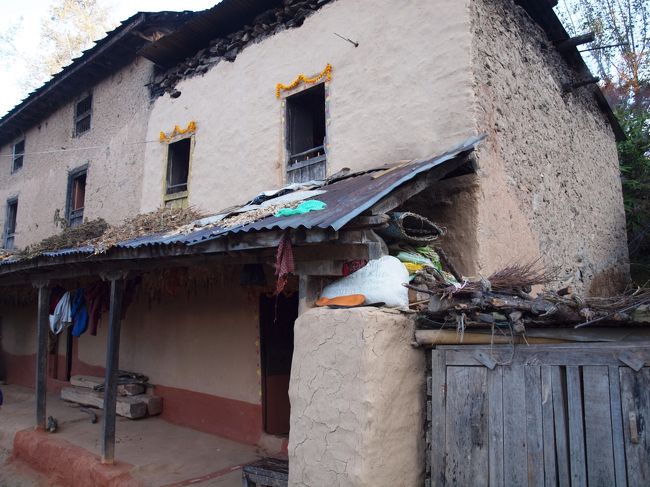 ぽつぽつとお家もありましたよ。