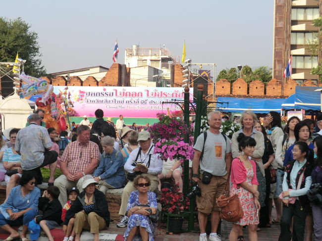 ソレデモ待っています・・・私は・・・迎えに出かけました・・・