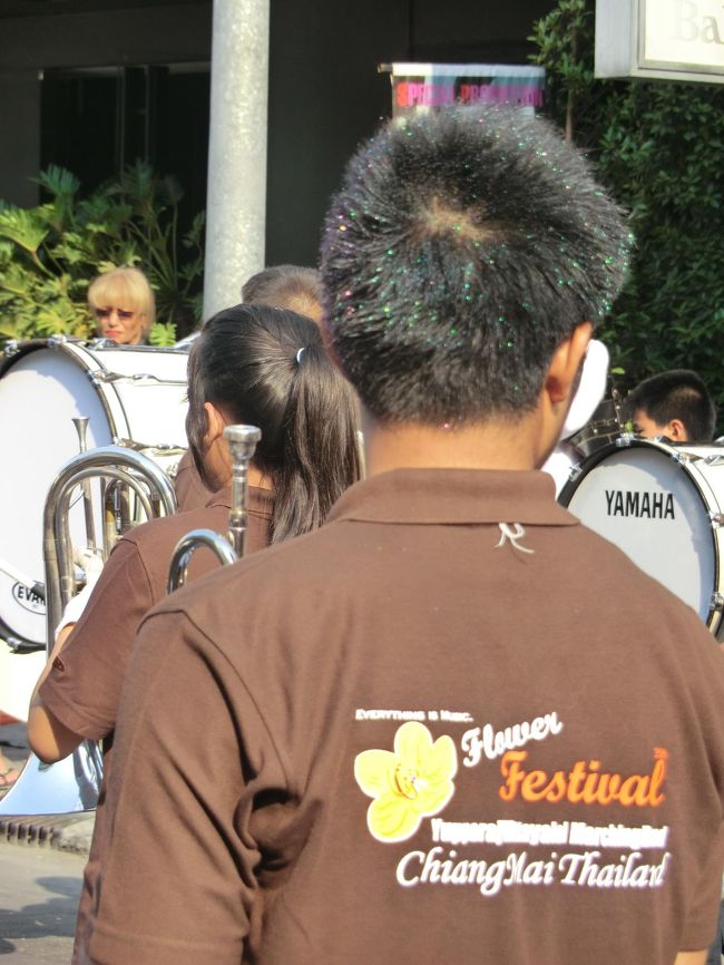 髪の毛が・・・可愛い