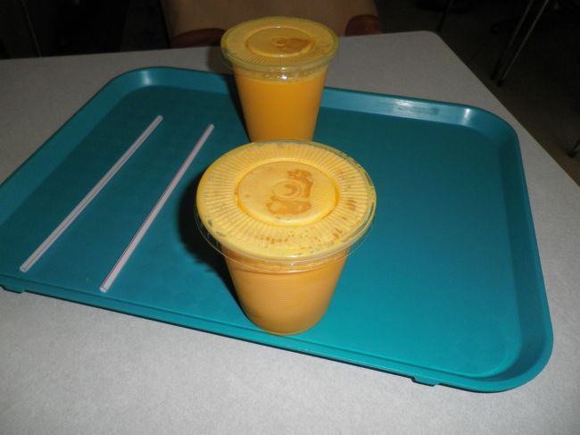 シンガポールに来たらしたいと思っていた事の一つ。ここのマンゴーラッシーを飲むこと！ムスタファセンター横のインド料理のラッシーは一番おいしい！<br />楽しみにしてきて良かった、疲れた体が癒されます。