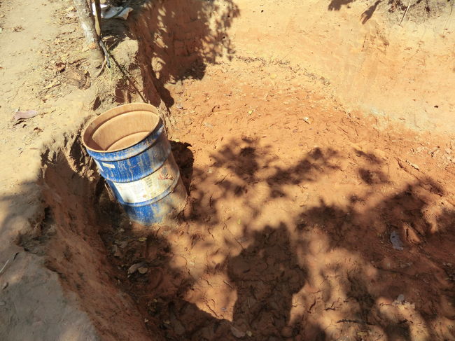 付いて来いと案内され・・・歩くこと五分・・・ココノ土を使い