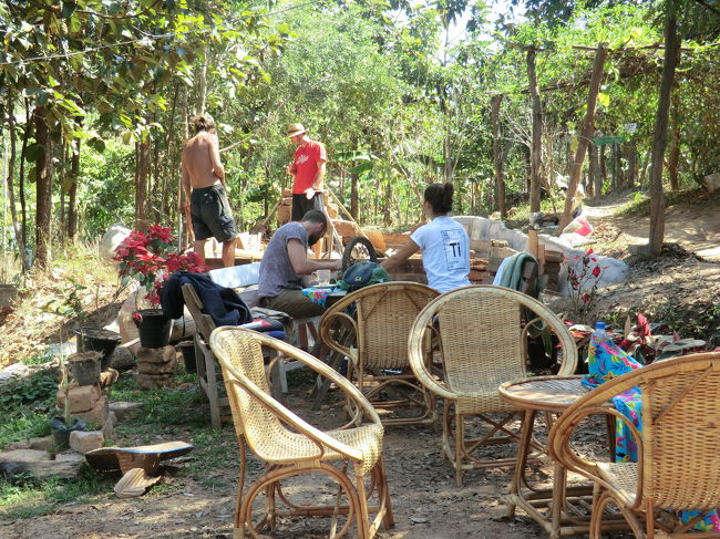 ここでも別のグループが・・・