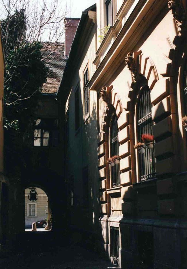 王宮の丘の街並み。