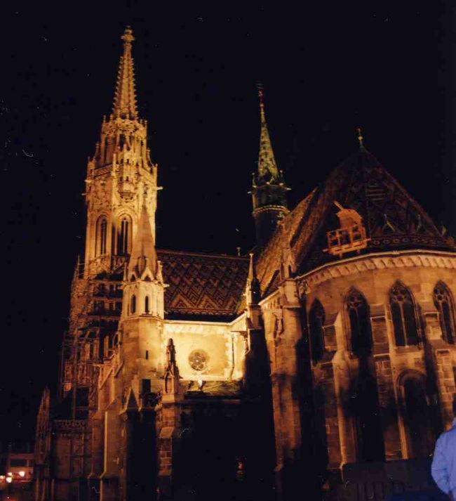 漁夫の砦から見たマーチャーシュ教会。