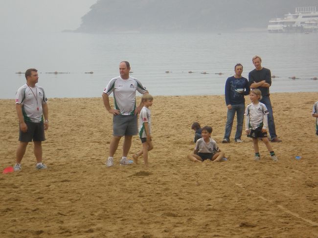 日曜日とあって、お父さん達が、付き合っていました。