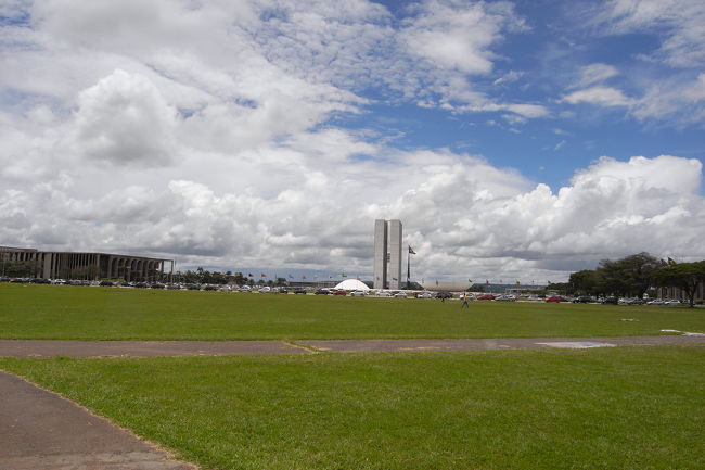 三権広場前（ブラジリア）