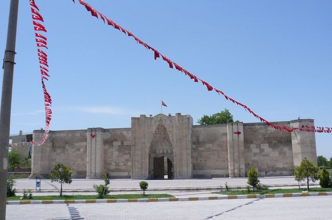 キャラバンサライ