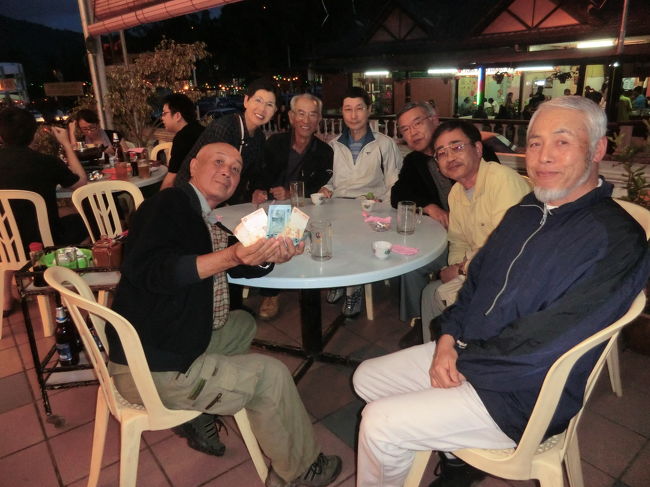 今日は日本人メンバーでの食事会・・・